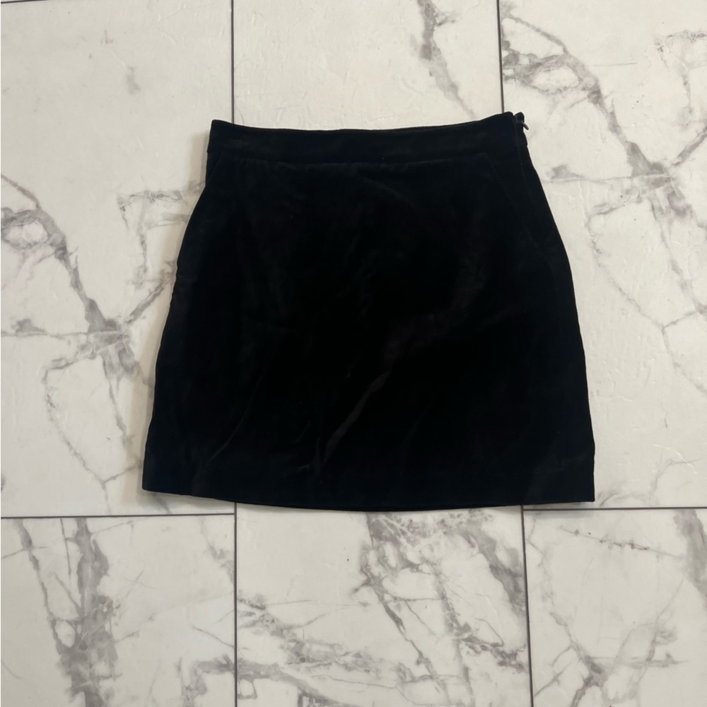 Paris Atelier Black Mini Pencil Skirt for Work